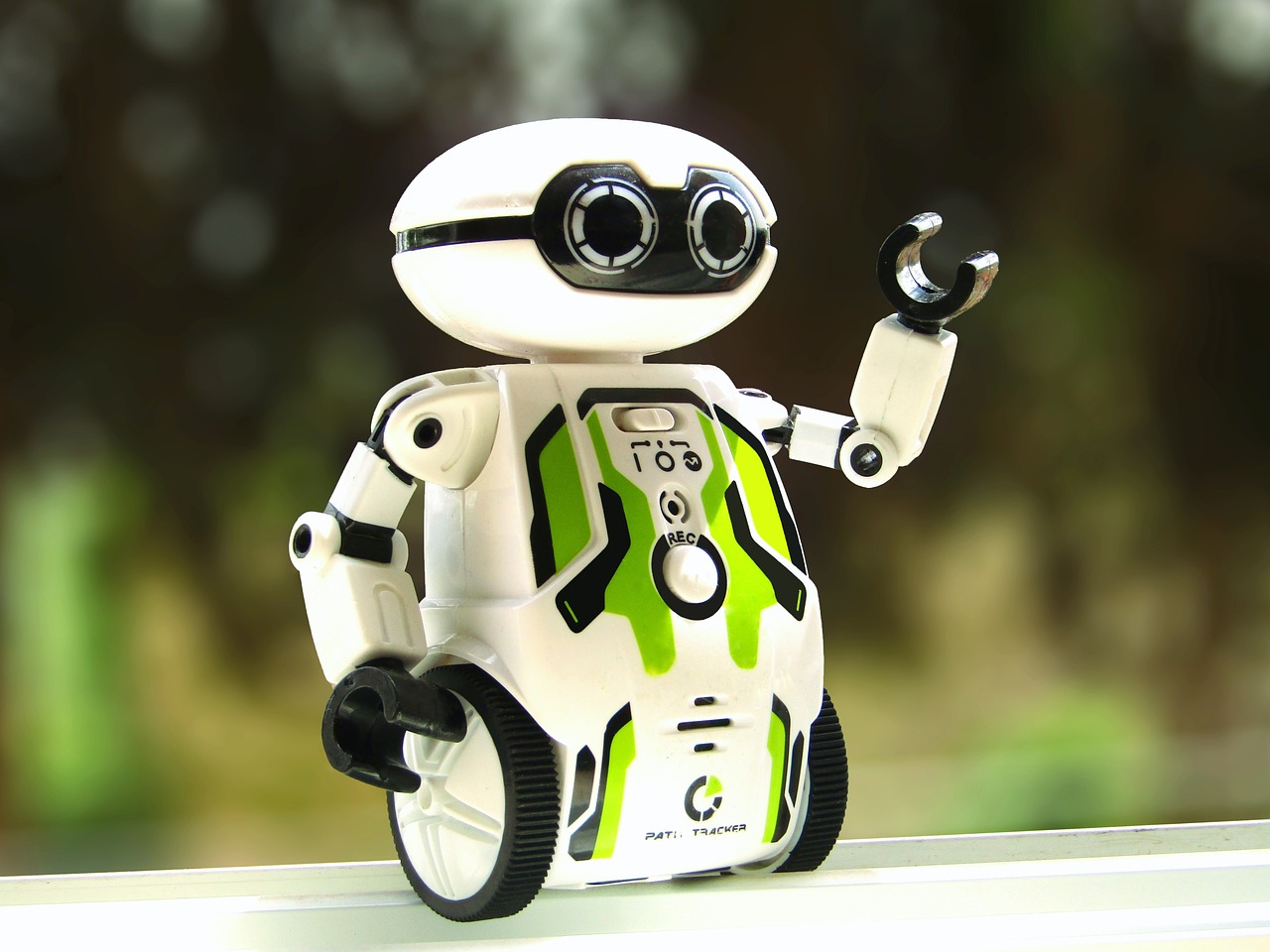 DDOS压力测试|黑客攻击与民主社会之间的关系